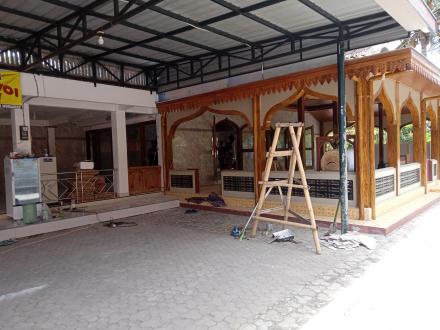 Memanfaatkan Infak Jamaah, Masjid Tertua di Gilangharjo Direnovasi Besar-Besaran