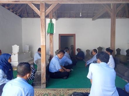 Peringati Hari Jadi ke-191, Pemerintah Kabupaten Bantul Ziarah ke Makam Bupati di Bukit Tambalan