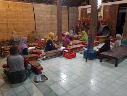 Sanggar Karawitan Giri Laras kembali Latihan Rutin