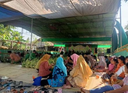 Merti Dusun Banjarwaru Laksanakan Genduri se-Pedukuhan