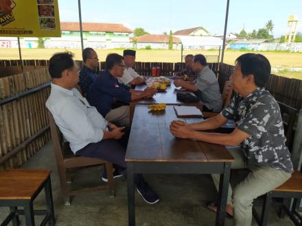 Kunjungan Akademi Komunitas Yogyakarta Bersama Pemilik Bengkel Gamelan Gilangharjo